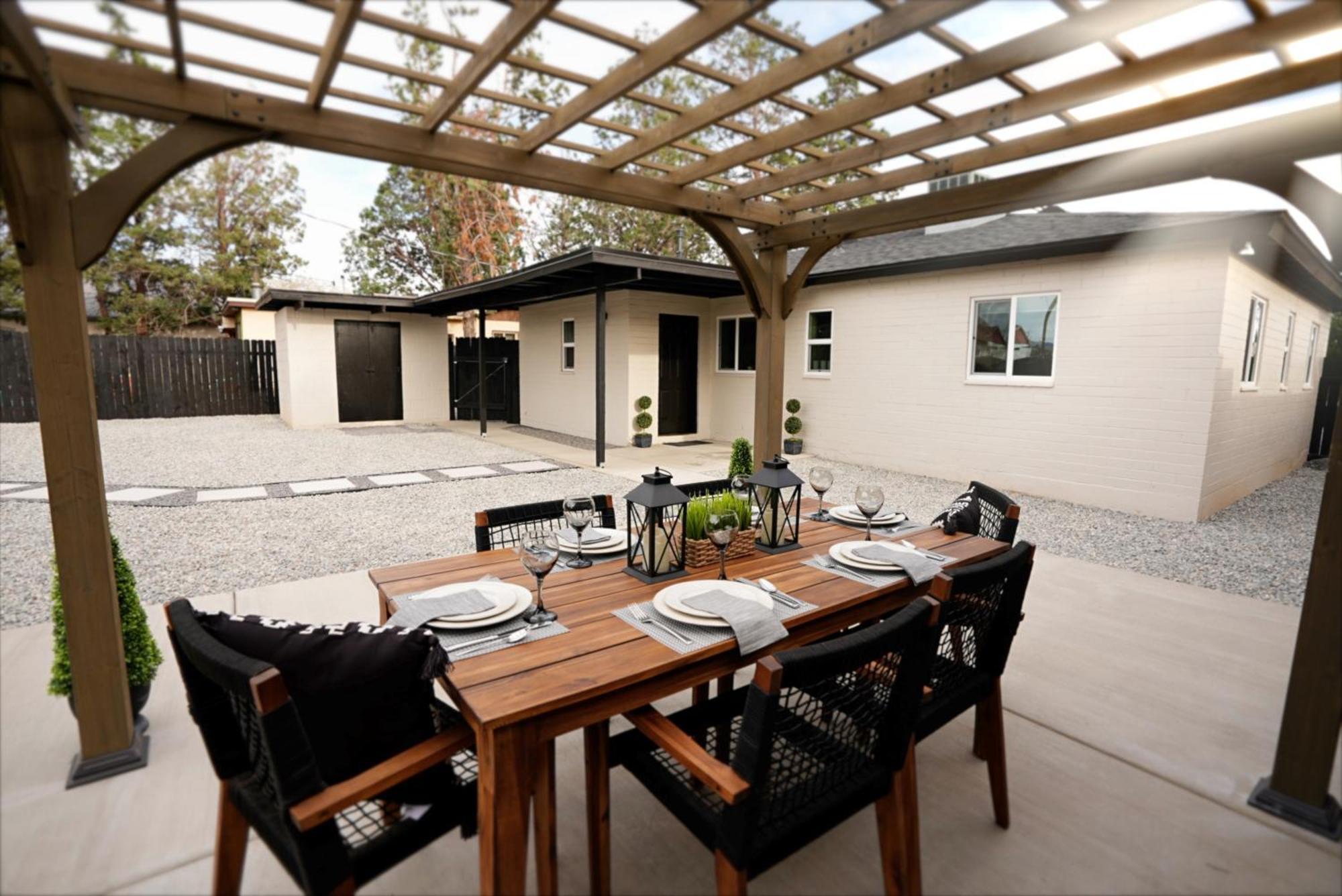 Centrally Located! Remodeled! Huge Backyard! The White House Albuquerque Dış mekan fotoğraf