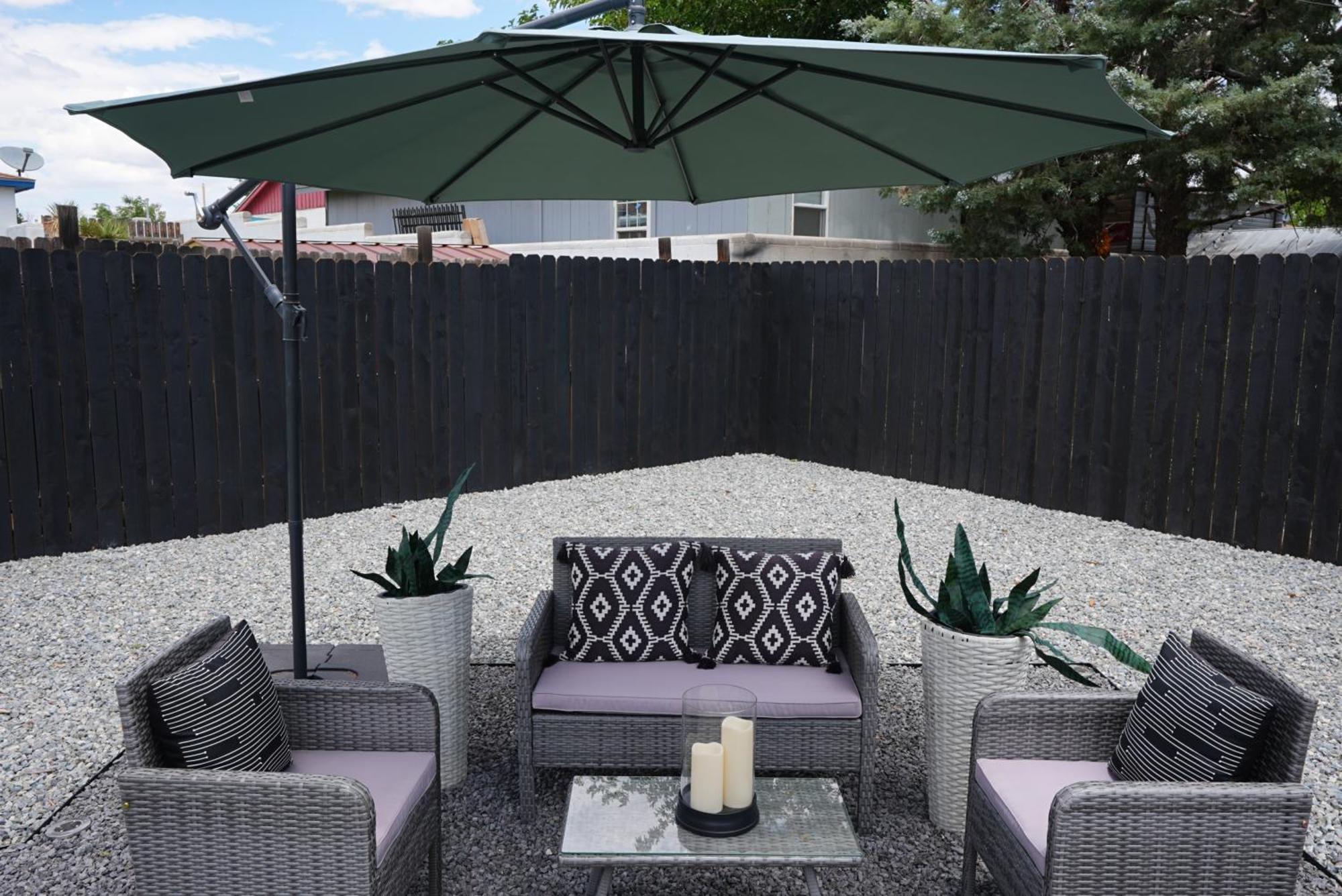 Centrally Located! Remodeled! Huge Backyard! The White House Albuquerque Dış mekan fotoğraf